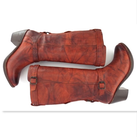 Frye boots size 8 - Picture 3 of 4